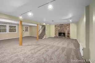 2549 Rockhill Dr NE, Grand Rapids, MI 49525 - Photo 22