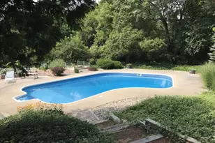 2549 Rockhill Dr NE, Grand Rapids, MI 49525 - Photo 34