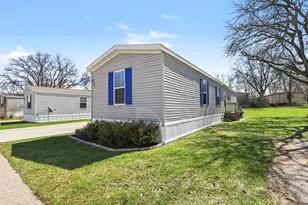 4111 Nancy Ln, Kalamazoo, MI 49006 - Photo 2