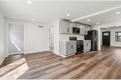 6592 Keigley Street, Eau Claire, MI 49111 - Photo 12