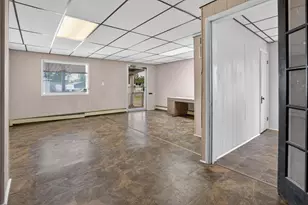 439 W Columbia Ave, Battle Creek, MI 49015 - Photo 22