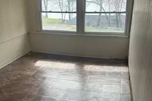 439 W Columbia Ave, Battle Creek, MI 49015 - Photo 12