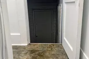 439 W Columbia Ave, Battle Creek, MI 49015 - Photo 14