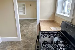 439 W Columbia Ave, Battle Creek, MI 49015 - Photo 14