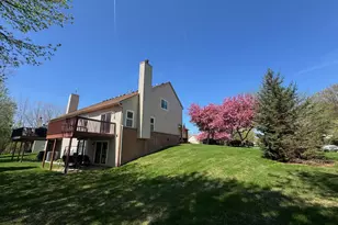 9002 Pine Cove Dr, Whitmore Lake, MI 48189 - Photo 2