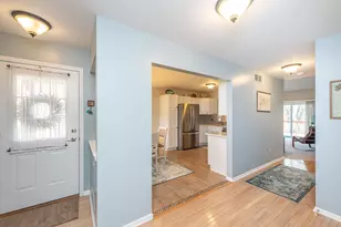 9002 Pine Cove Dr, Whitmore Lake, MI 48189 - Photo 12