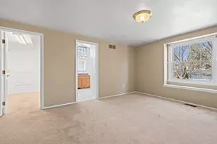 2431 Roanoke Dr, Ypsilanti, MI 48197 - Photo 36