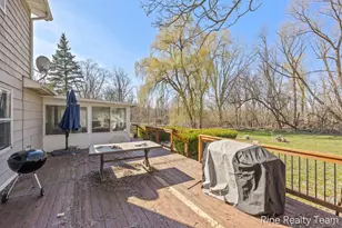 1555 Knapp St NE, Grand Rapids, MI 49505 - Photo 34