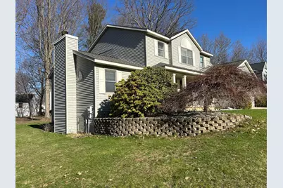 7459 Sleepy Hollow Drive, Hudsonville, MI 49426 - Photo 2