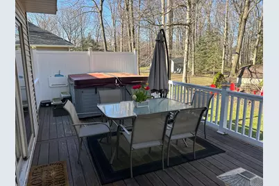 7459 Sleepy Hollow Drive, Hudsonville, MI 49426 - Photo 4