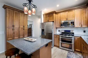 2243 Waterford Way NE, Grand Rapids, MI 49525 - Photo 4