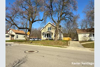 1128 Emerald Avenue NE, Grand Rapids, MI 49503 - Photo 6