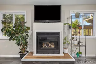 6336 Thornapple Valley Dr, Hastings, MI 49058 - Photo 20