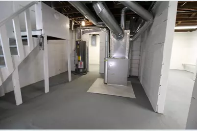 816 Stuart Avenue, Kalamazoo, MI 49007 - Photo 24