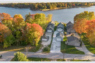 447 Lake Shore Boulevard, Norton Shores, MI 49444 - Photo 2
