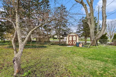 566 Kublick Drive, Benton Harbor, MI 49022 - Photo 26