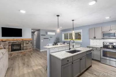 7200 Whitneyville Avenue SE, Alto, MI 49302 - Photo 12