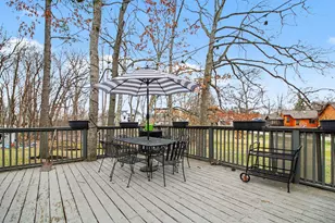 940 Leidich St, Lake Orion, MI 48362 - Photo 2