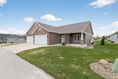 139 Lexington Pointe Drive #6, Niles, MI 49120 - Photo 12