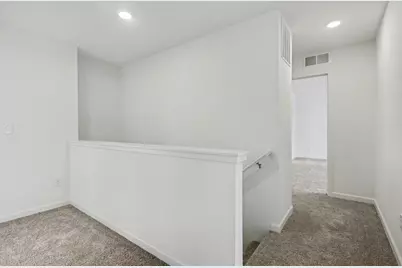 5601 Paxton Court, Portage, MI 49024 - Photo 10