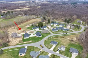 137 Lexington Pointe Dr, Niles, MI 49120 - Photo 4