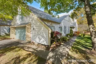 2317 Edington Dr SE, Grand Rapids, MI 49508 - Photo 2