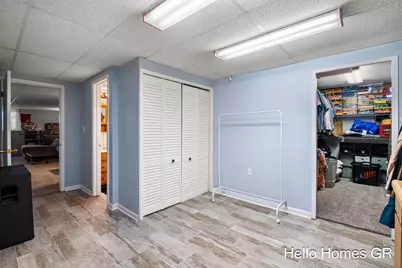 2317 Edington Drive SE, Grand Rapids, MI 49508 - Photo 32