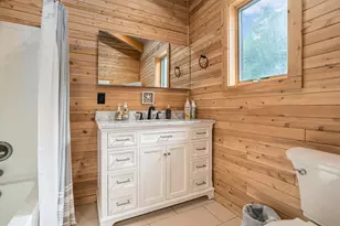 12349 N Sherman Lake Dr, Augusta, MI 49012 - Photo 20