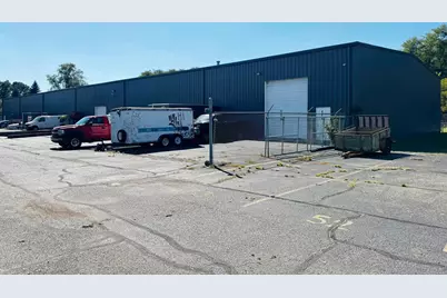 4535 Wayne Road #B, Springfield, MI 49037 - Photo 10