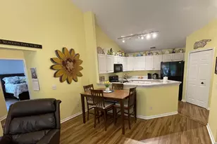 732 W Barrington Cir, Jackson, MI 49203 - Photo 8