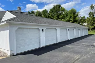 732 W Barrington Cir, Jackson, MI 49203 - Photo 26