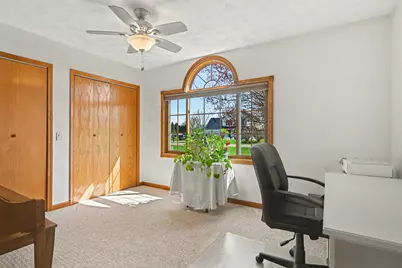 53126 Ridgeview Circle, Paw Paw, MI 49079 - Photo 18