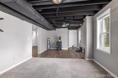 4372 Hunsberger Avenue NE, Grand Rapids, MI 49525 - Photo 18
