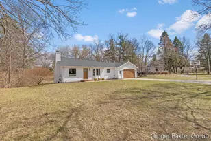 4372 Hunsberger Ave NE, Grand Rapids, MI 49525 - Photo 2