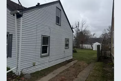 18852 Indian, Bedford, MI 48240 - Photo 2