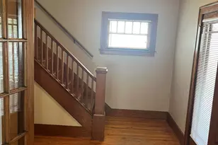 907 Lake Michigan Dr NW, Grand Rapids, MI 49504 - Photo 4