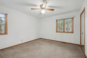 3171 Maple Villa Dr SE, Grand Rapids, MI 49508 - Photo 16