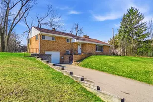 2220 E Stadium Blvd, Ann Arbor, MI 48104 - Photo 2