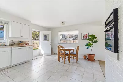 2220 E Stadium Boulevard, Ann Arbor, MI 48104 - Photo 12