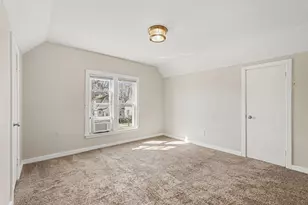 35 E 17th St, Holland, MI 49423 - Photo 16