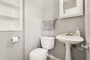 704 Whites Rd, Kalamazoo, MI 49008 - Photo 12