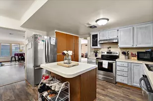 724 Columbia Ave, Holland, MI 49423 - Photo 10