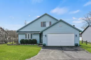 7201 Holiday Dr, Canadian Lakes, MI 49346 - Photo 64