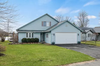 7201 Holiday Drive, Canadian Lakes, MI 49346 - Photo 6