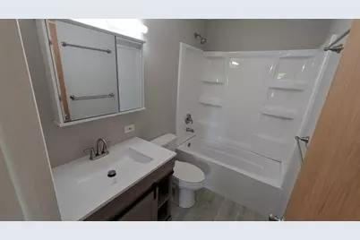 2211 Roseland Avenue, Kalamazoo, MI 49001 - Photo 14