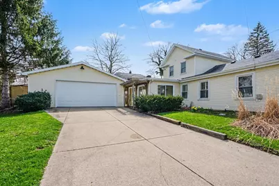 201 S Oak Street, Buchanan, MI 49107 - Photo 4