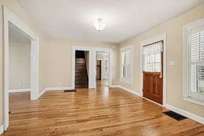 201 S Oak Street, Buchanan, MI 49107 - Photo 6