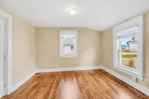 201 S Oak St, Buchanan, MI 49107 - Photo 12