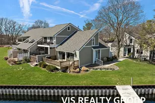 570 Wind Drift Ln, Spring Lake, MI 49456 - Photo 1