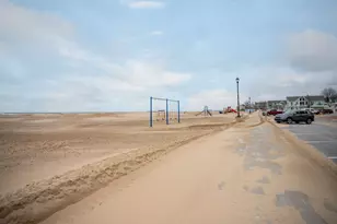 365 Lakeshore Dr, South Haven, MI 49090 - Photo 40